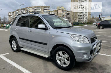 Внедорожник / Кроссовер Daihatsu Terios 2012 в Киеве