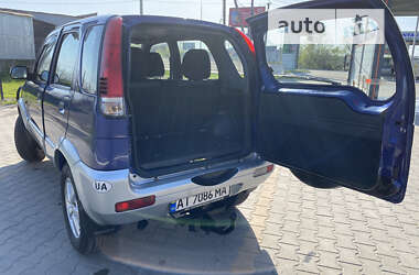Внедорожник / Кроссовер Daihatsu Terios 2004 в Гостомеле