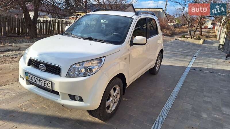 Внедорожник / Кроссовер Daihatsu Terios 2008 в Харькове