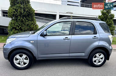 Позашляховик / Кросовер Daihatsu Terios 2010 в 