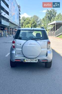 Внедорожник / Кроссовер Daihatsu Terios 2011 в 