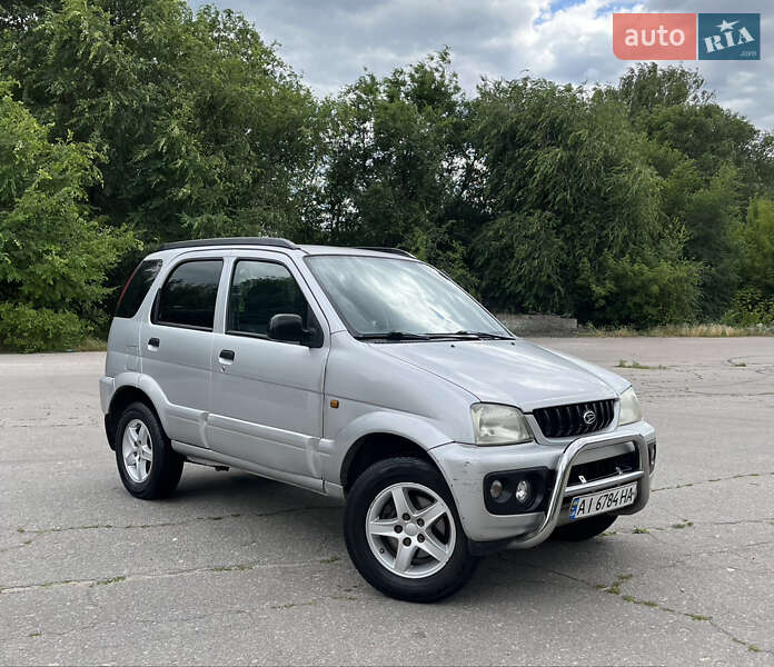 Внедорожник / Кроссовер Daihatsu Terios 2002 в 