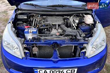 Позашляховик / Кросовер Daihatsu Terios 2008 в 