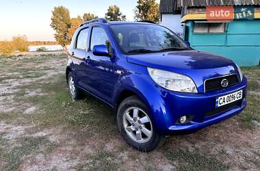 Позашляховик / Кросовер Daihatsu Terios 2008 в 
