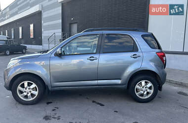 Внедорожник / Кроссовер Daihatsu Terios 2007 в 