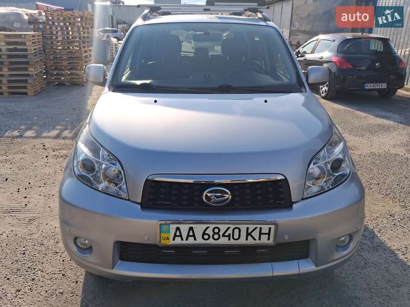 Внедорожник / Кроссовер Daihatsu Terios 2010 в Киеве