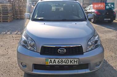 Позашляховик / Кросовер Daihatsu Terios 2010 в 