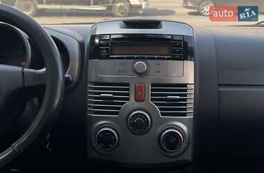 Внедорожник / Кроссовер Daihatsu Terios 2007 в 