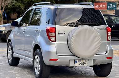 Внедорожник / Кроссовер Daihatsu Terios 2006 в 