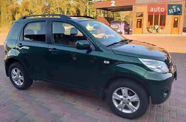 Позашляховик / Кросовер Daihatsu Terios 2011 в 