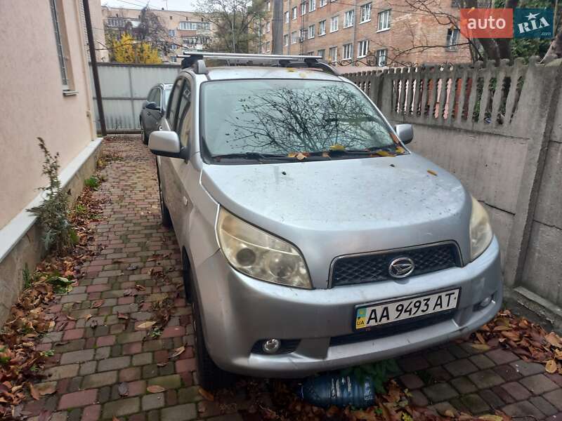 Позашляховик / Кросовер Daihatsu Terios 2008 в Києві