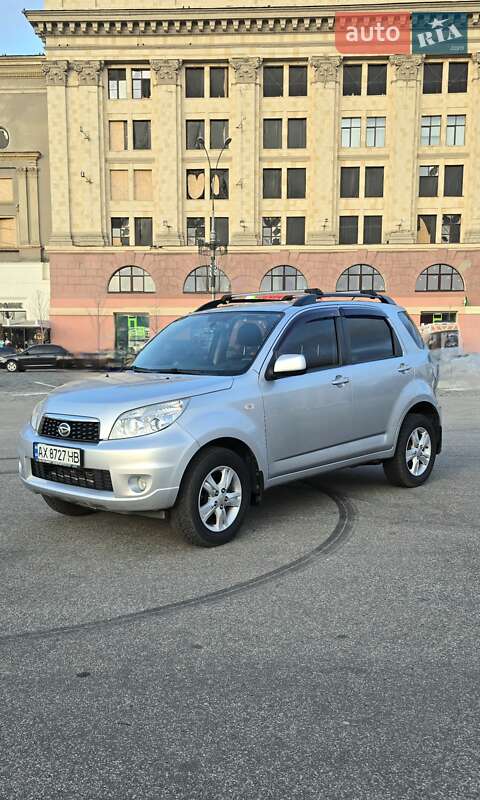 Внедорожник / Кроссовер Daihatsu Terios 2011 в Харькове