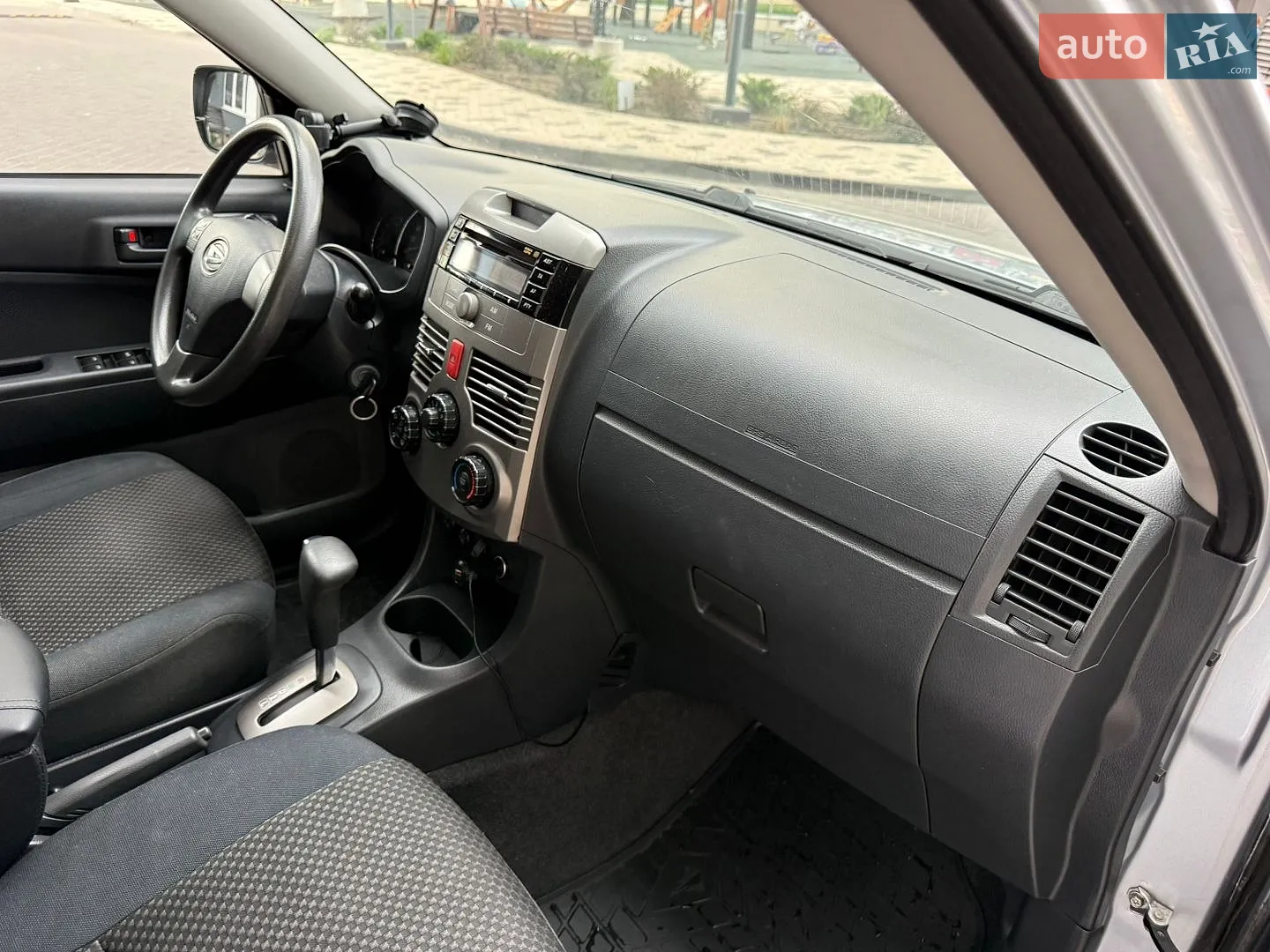 2010 Daihatsu Terios - мініатюра 40