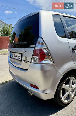 Микровэн Daihatsu YRV 2005 в 