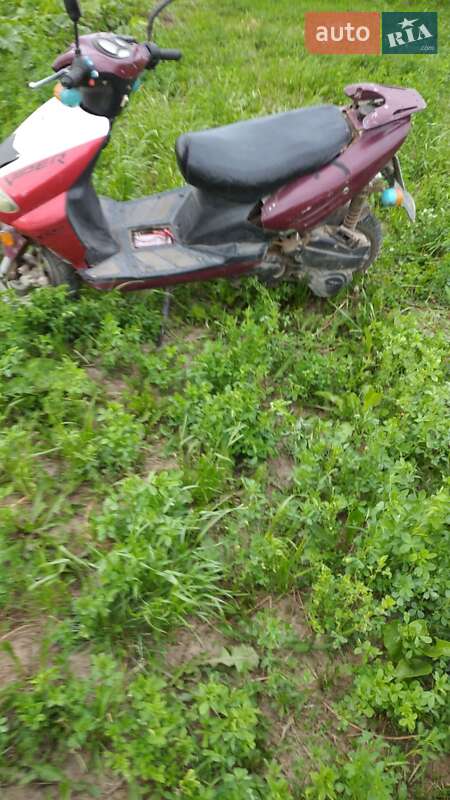 Скутер Defiant Zenith 2007 в Черновцах