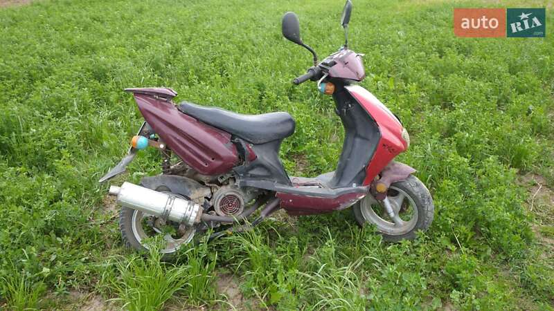 Скутер Defiant Zenith 2007 в Черновцах