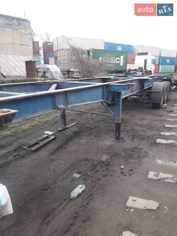 Контейнеровоз Dennison EF 2000 в Одессе