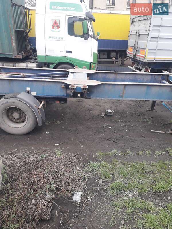 Контейнеровоз Dennison EF 2000 в Одессе