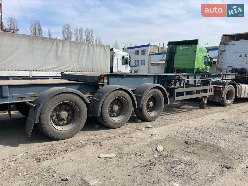 Контейнеровоз полуприцеп Dennison EF 1999 в Одессе
