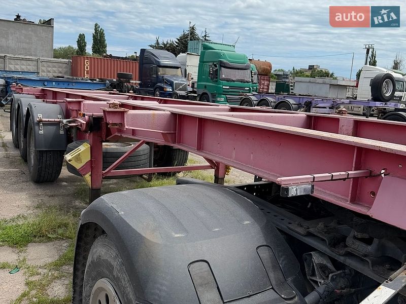 Контейнеровоз напівпричіп Dennison SDC 1998 в Одесі