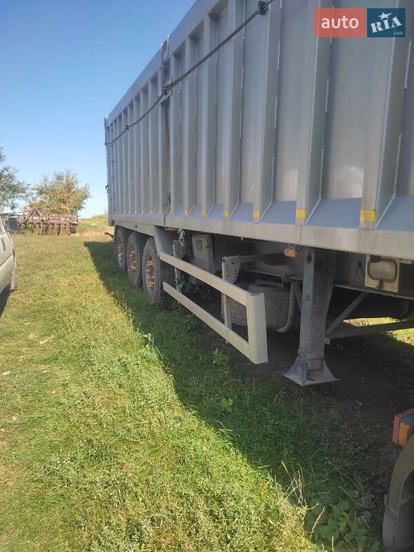 Зерновоз - полуприцеп Dennison SL25A 2006 в Городке