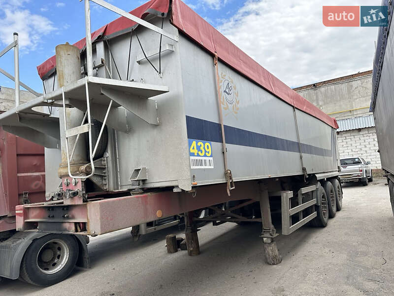 Зерновоз - полуприцеп Dennison SL25A 2007 в Новомосковске