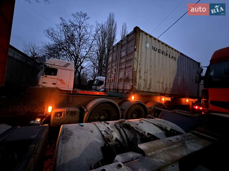 Контейнеровоз Dennison Trailers 2002 в Одессе фото 7 Контейнеровоз Dennison Trailers 2002 в Одессе