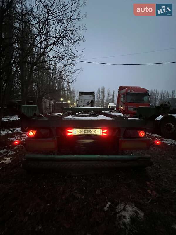 Контейнеровоз Dennison Trailers 2002 в Одессе фото 8 Контейнеровоз Dennison Trailers 2002 в Одессе
