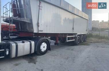 Зерновоз - полуприцеп Dennison Trailers 2008 в Полтаве