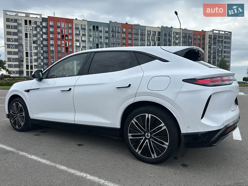 Denza N7 2024 VIN LC0DF4CD8R6060260 фото оголошення 10 з 48