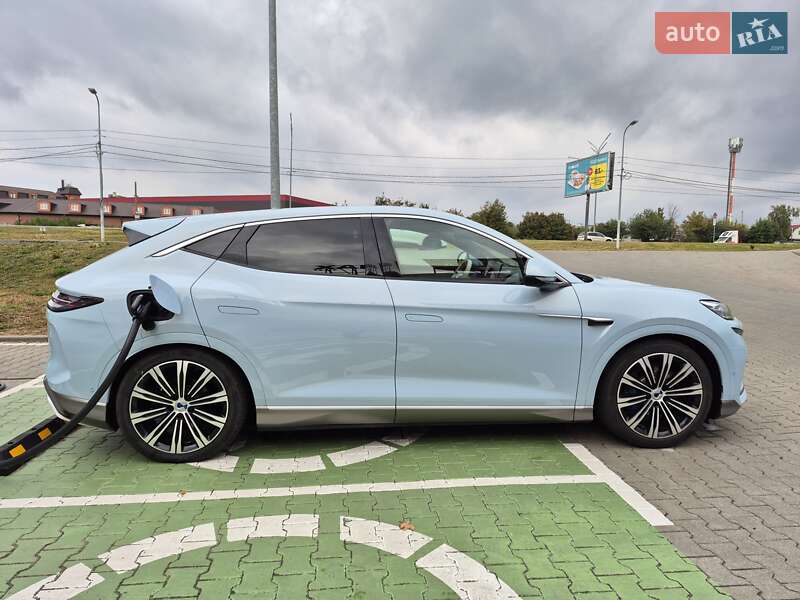 Внедорожник / Кроссовер Denza N7 2023 в Киеве