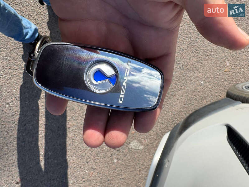 Внедорожник / Кроссовер Denza N7 2024 в Львове фото 4 Внедорожник / Кроссовер Denza N7 2024 в Львове