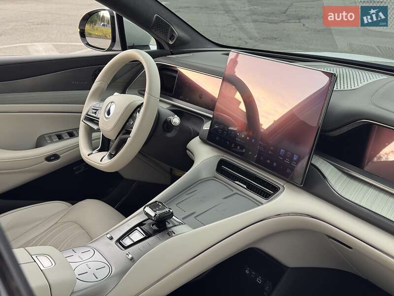 Позашляховик / Кросовер Denza N7 2023 в Києві