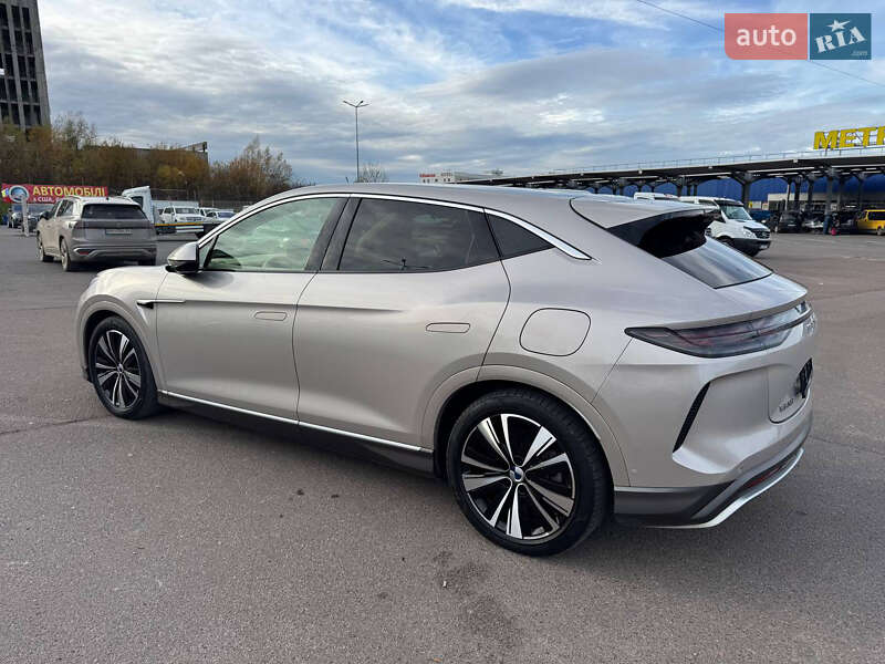 Позашляховик / Кросовер Denza N7 2023 в Львові фото 17 Позашляховик / Кросовер Denza N7 2023 в Львові