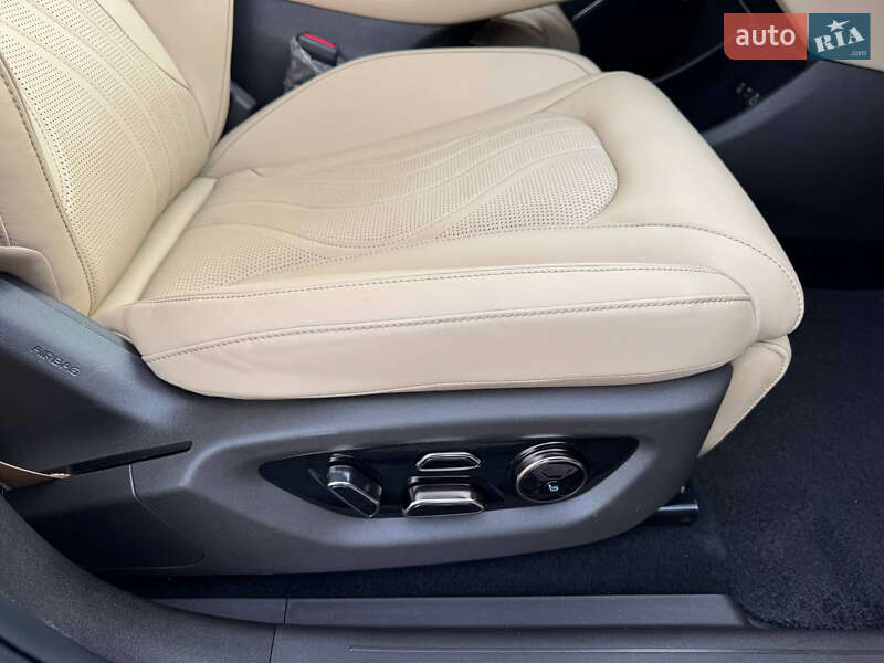 Позашляховик / Кросовер Denza N7 2023 в Львові фото 22 Позашляховик / Кросовер Denza N7 2023 в Львові