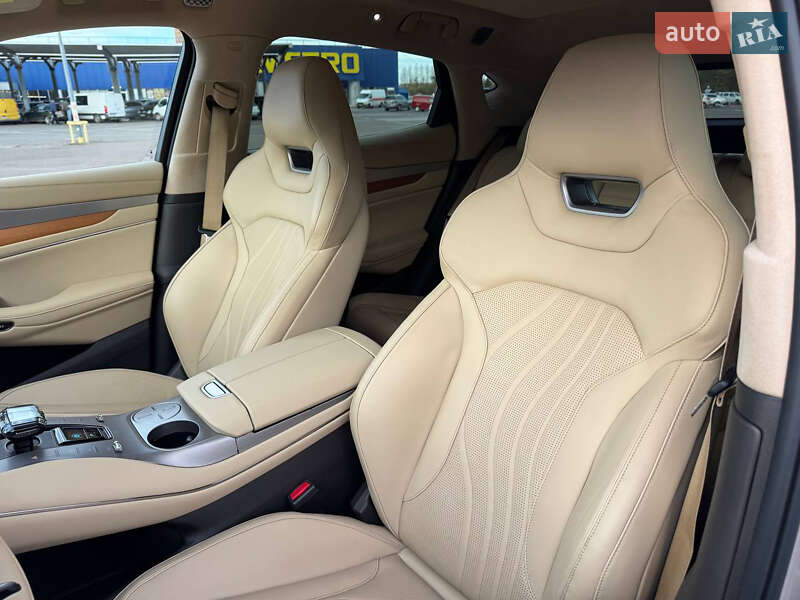 Позашляховик / Кросовер Denza N7 2023 в Львові фото 28 Позашляховик / Кросовер Denza N7 2023 в Львові