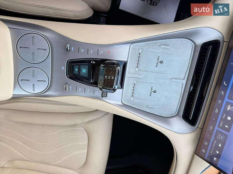 Позашляховик / Кросовер Denza N7 2023 в Львові фото 34 Позашляховик / Кросовер Denza N7 2023 в Львові