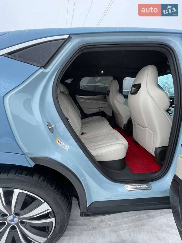 Позашляховик / Кросовер Denza N7 2023 в Львові