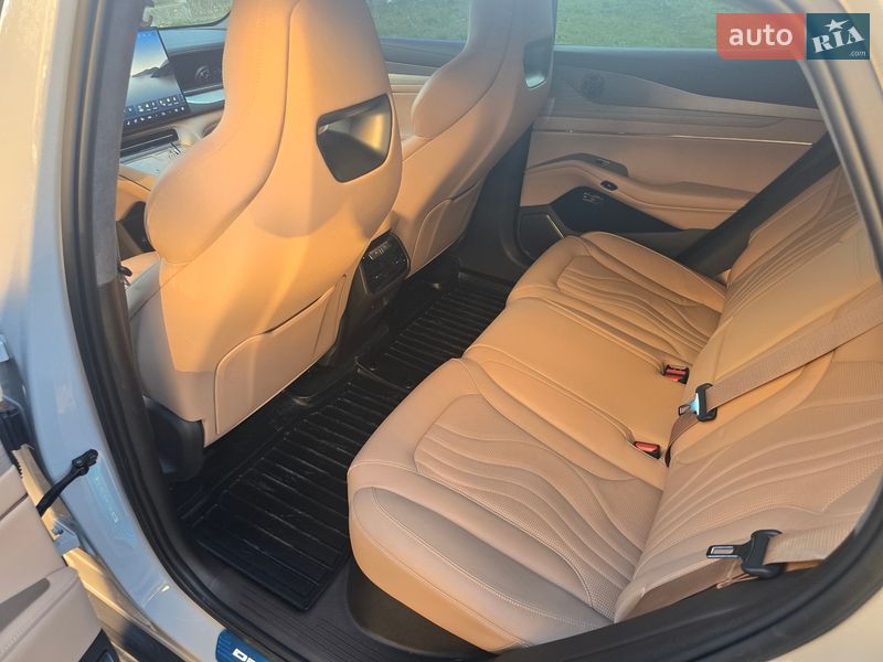 Внедорожник / Кроссовер Denza N7 2023 в Хмельницком