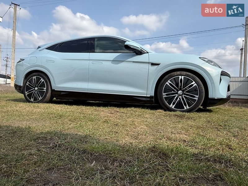 Позашляховик / Кросовер Denza N7 2024 в Києві