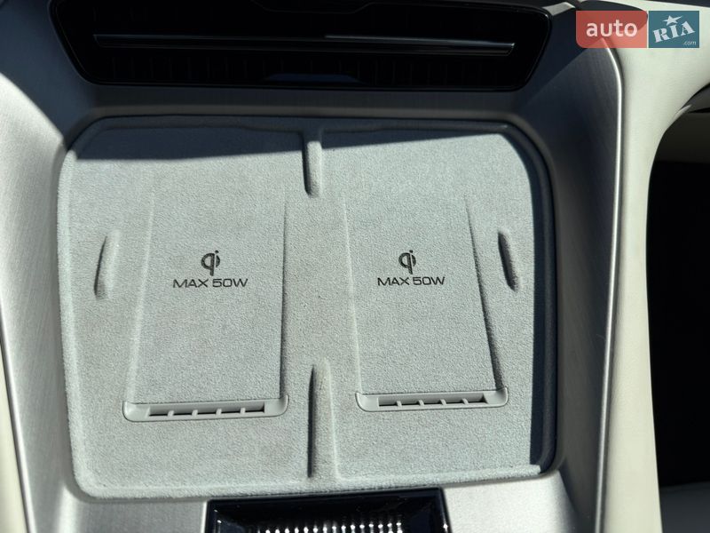 Позашляховик / Кросовер Denza N7 2024 в Києві фото 24 Позашляховик / Кросовер Denza N7 2024 в Києві