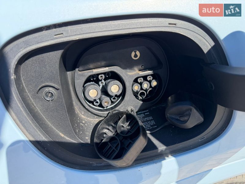 Позашляховик / Кросовер Denza N7 2024 в Києві фото 39 Позашляховик / Кросовер Denza N7 2024 в Києві