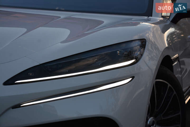 Позашляховик / Кросовер Denza Z9 GT 2024 в Києві