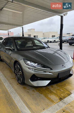 Лифтбек Denza Z9 GT 2024 в Киеве