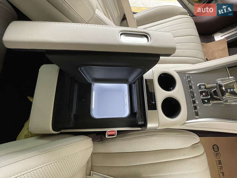 Лифтбек Denza Z9 GT 2024 в Киеве