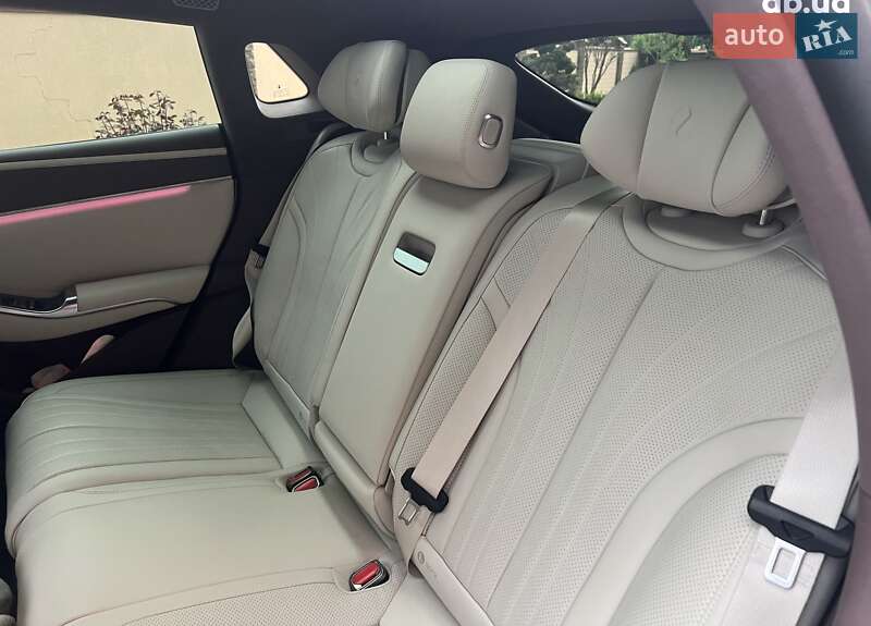 Ліфтбек Denza Z9 GT 2024 в Львові