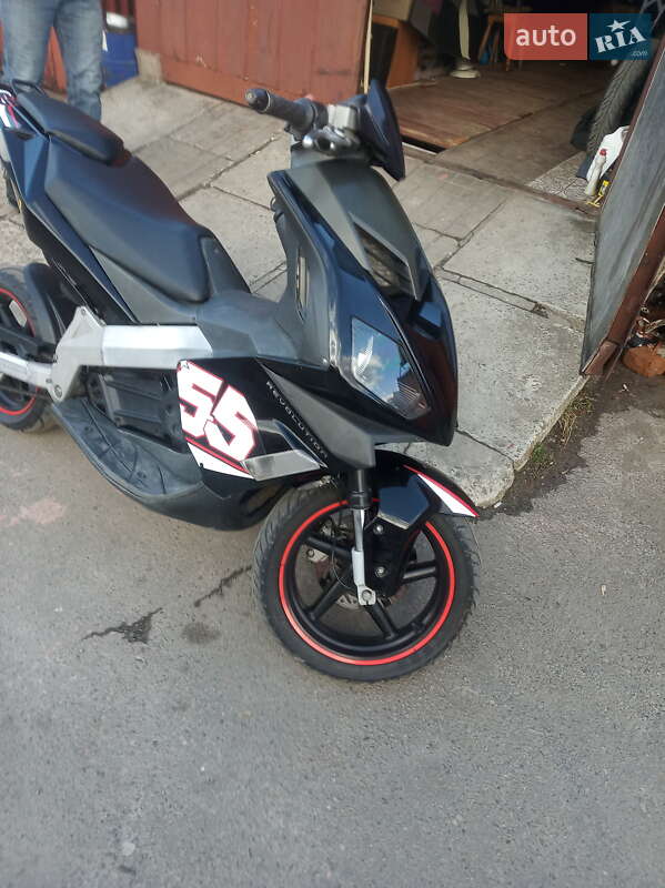 Скутер Derbi GP-1 2013 в Львові фото 4 Скутер Derbi GP-1 2013 в Львові