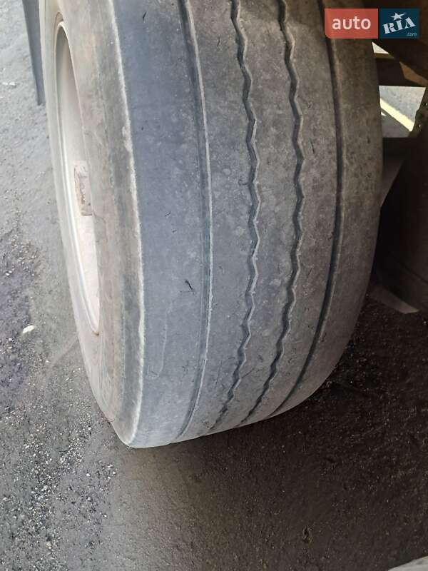 Зерновоз - напівпричіп Desot OPL 1999 в Кам'янець-Подільському