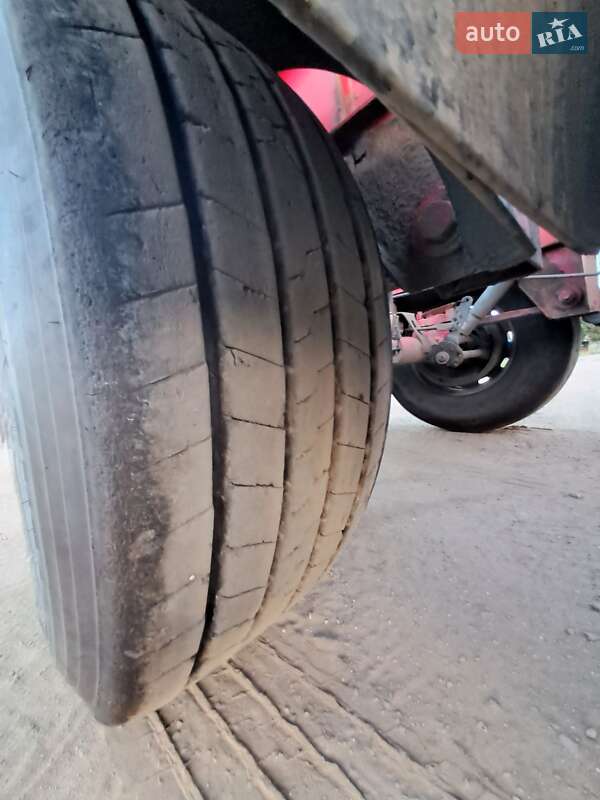 Контейнеровоз полуприцеп Desot OPP 2000 в Одессе