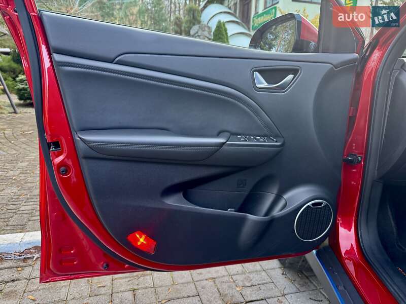 Внедорожник / Кроссовер DFSK Seres 3 2022 в Дрогобыче